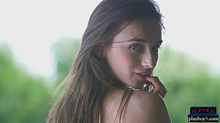 Perfect Russian MILF Gloria Sol strips shaved pussy outdoors!