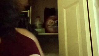 mollyjanexxx shakes big natural tits harder in solo tease update!!!