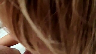 POV RUSSIAN GIRL GIVES FANTASTIC BLOWJOB WITH CUMSHOT IN MOUTH!