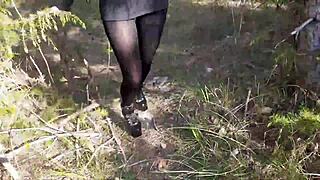 strolling through woods in sexy high heels and pantyhose 😍👠