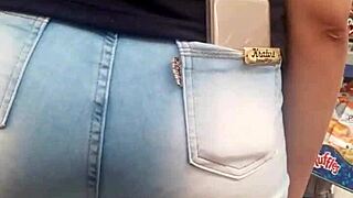 Brunette's Juicy Ass Spied In Market Jeans