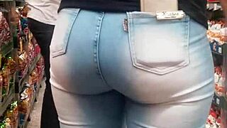Brunette's Juicy Ass Spied In Market Jeans