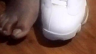 i love my size 13 sneakers wanna get me some black ones for foot fun?