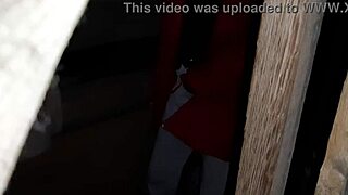 I caught step-aunt fingering hairy pussy and watched her orgasm beaver squirt