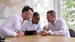 kinky vera jarw calls fans for wild piss gangbang orgy