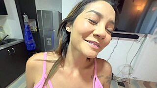 Friend's boyfriend facefucks my big pussy deepthroat while she rests colombian quickie.