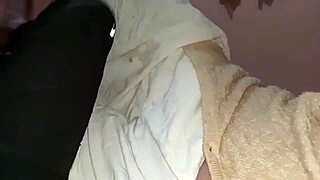 me fuckn my hot indian gf