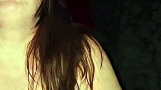 i love how this big pregnant white woman sits on cock moaning