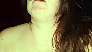 i love how this big pregnant white woman sits on cock moaning