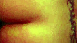 Madrileña's post-party curves hint at hidden holiday temptations