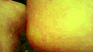 Madrileña's post-party curves hint at hidden holiday temptations