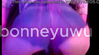 bonneyuwu shakes her sexy tight ass in argentinian twerk