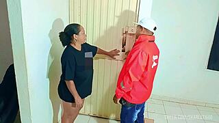 delivery guy flash my mature ass suck cock wanna be stepmom slut