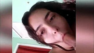 handjob with a creamy finish in his hand 😍 so much milk from this petite latina teen couple