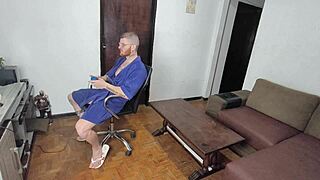 mother-in-law shows stepson sex beats video games with wet pussy squirting