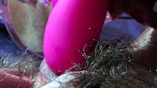 Peek at This Pulsing Big Clit in Homemade Closeup