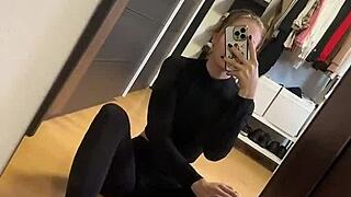 good morning blacknails feetworld pink socks fetish soles play 👣🧦😍