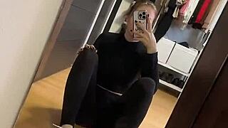 good morning blacknails feetworld pink socks fetish soles play 👣🧦😍