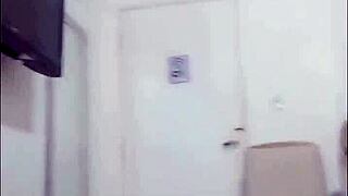 ruiva casada videochamada... gozada na buceta duas veze no msm dia!!