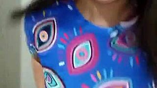 Girlfriend dances seductively on cam just for her boyfriend