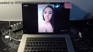 Leyva Hot's fat shaved latina ass shakes on webcam as fan creampies her bbw milf pussy