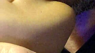 hey daddy, watch me flash my dirty ass while spitting and talking filthy