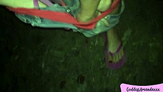 i bet you'd love drinking from my dirty toilet pussy right now...