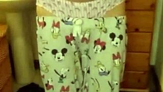 Wanna see me soak my panties with hot pee fetish play?