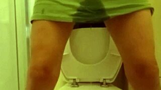 Wanna see me soak my panties with hot pee fetish play?