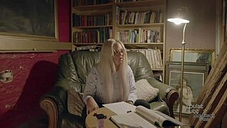 louise lee geek slut horny for ttrpg table assplay buttplug roleplay