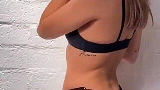 check out boutinela's all-black bikini asses shaking closer in the club! 🕺💃