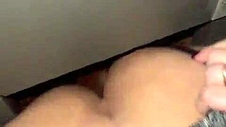 Wanna see me play glory hole games at swing house?