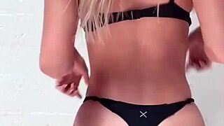 check out boutinela's all-black bikini asses shaking closer in the club! 🕺💃