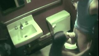 couple caught on hidden cam giving blowjobs and hard fucking