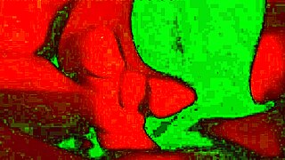 Intimate close-up quickie turns heads