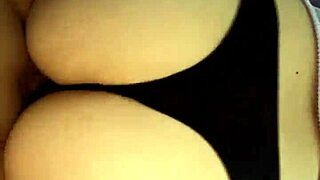 mi amiga es tan puta que me deja grabar su culo en anal