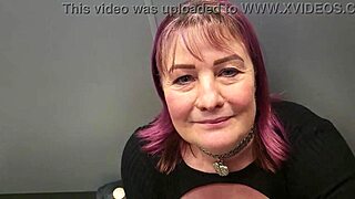 i get so turned on watching kiwi milf fucked in changing room