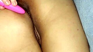 shoving thick dildo deep in tight pussy while vibing her hungry asshole to final squirting climax