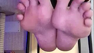 damn this dirty british slut in leggings fingers her feet in shower