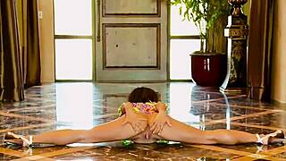 candice cardinelle greets with a friendly welcome and slow undressing tease