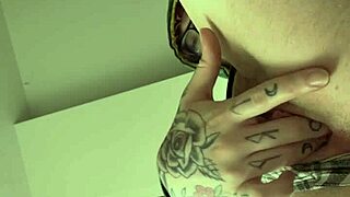 woke up early jerking off hard on my trans pussy crossdressing morning fun