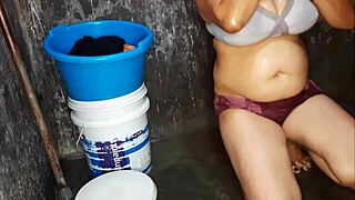 Sister-in-Law Washes Big Boobs in Bath While Shaved Pussy Teases for Lick