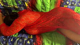desi indian village couple fingers pussy before squirting sex mms
