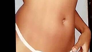 livecam girl teases viewers on webcam solo