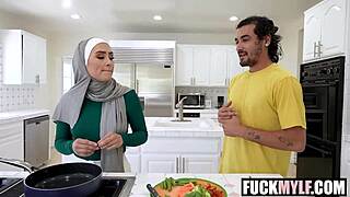 WTF, Caught Hijabi Stepmom Kitty Valance Fapping, Rico Hernandez Joins Petite Ass