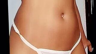 livecam girl teases viewers on webcam solo