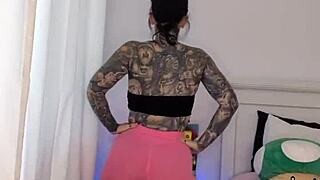 wanna see melody radford's big tits and ass bursting gym leggings?