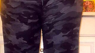 omg my thick ebony ass bouncin wild come see this tease!!