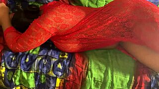 desi indian village couple fingers pussy before squirting sex mms
