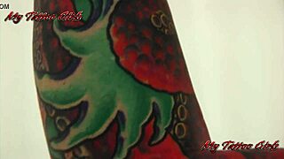 blackwidowxxx shows off full body tattoos and curves!